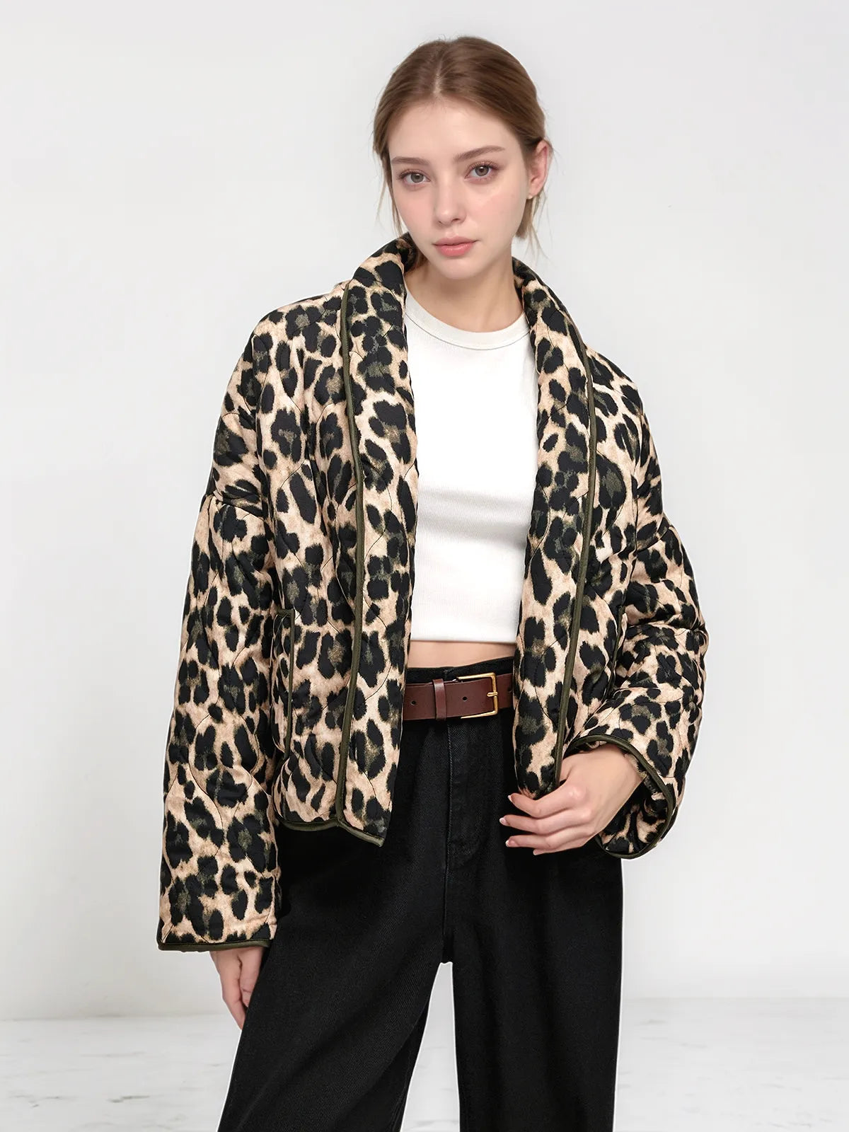 Winterjacke mit Leopardenmuster für Damen