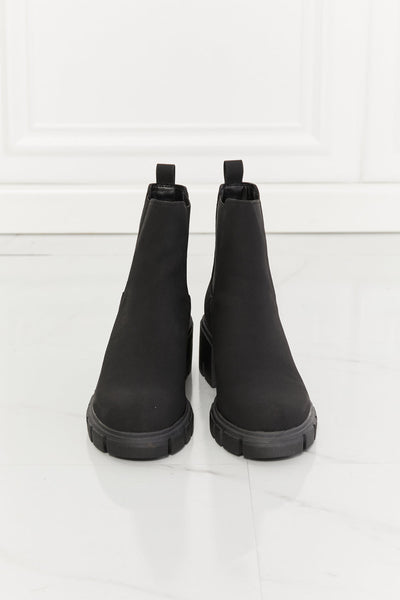 Rebeca® | Modische und unterstützende orthopädische Stiefel