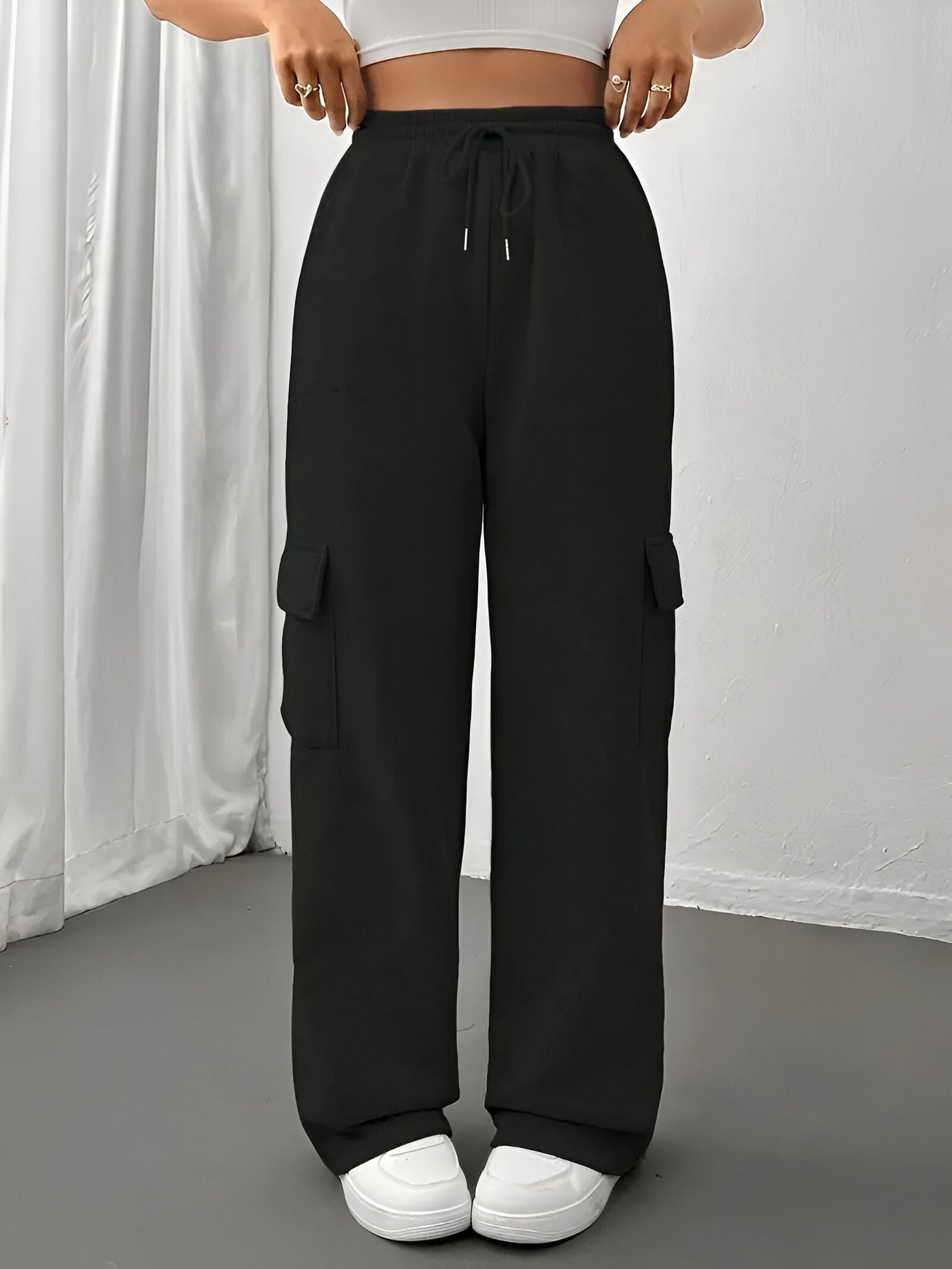 Zora | Bequeme & Stilvolle Jogginghose mit Klappentaschen