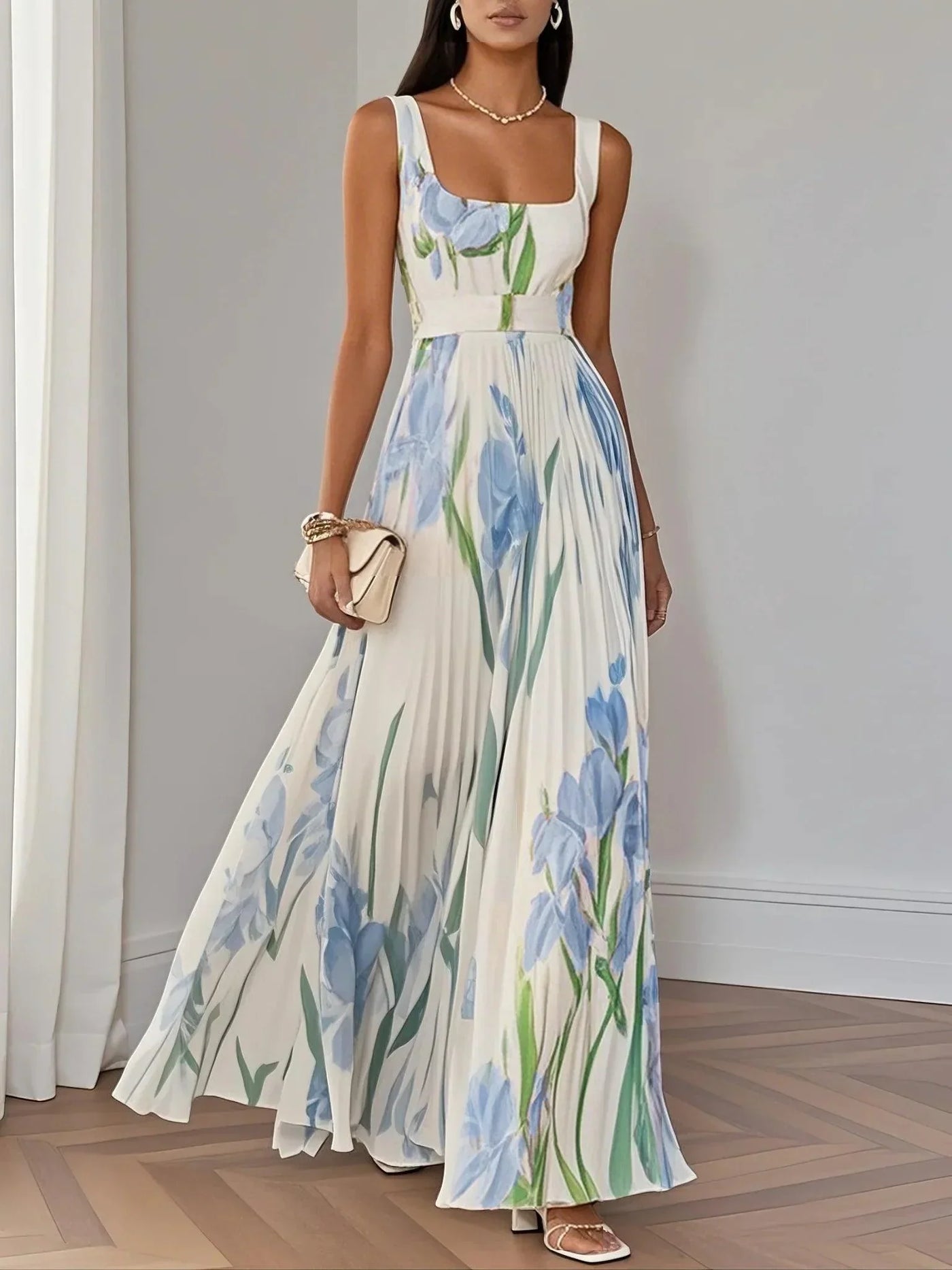 SOPHIE - LUXURIÖS PLISSIERTES MAXIKLEID MIT BLUMENMUSTER