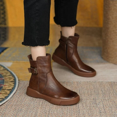 Modische Stiefel für Damen