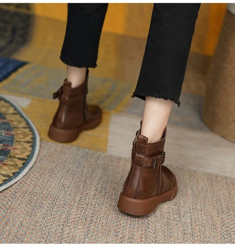 Modische Stiefel für Damen