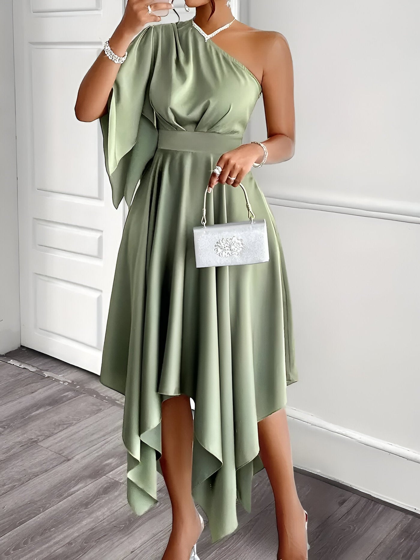 Annemarie| Elegantes Asymmetrisches One-Shoulder Peplum-Kleid