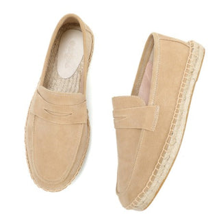 Hellbeige