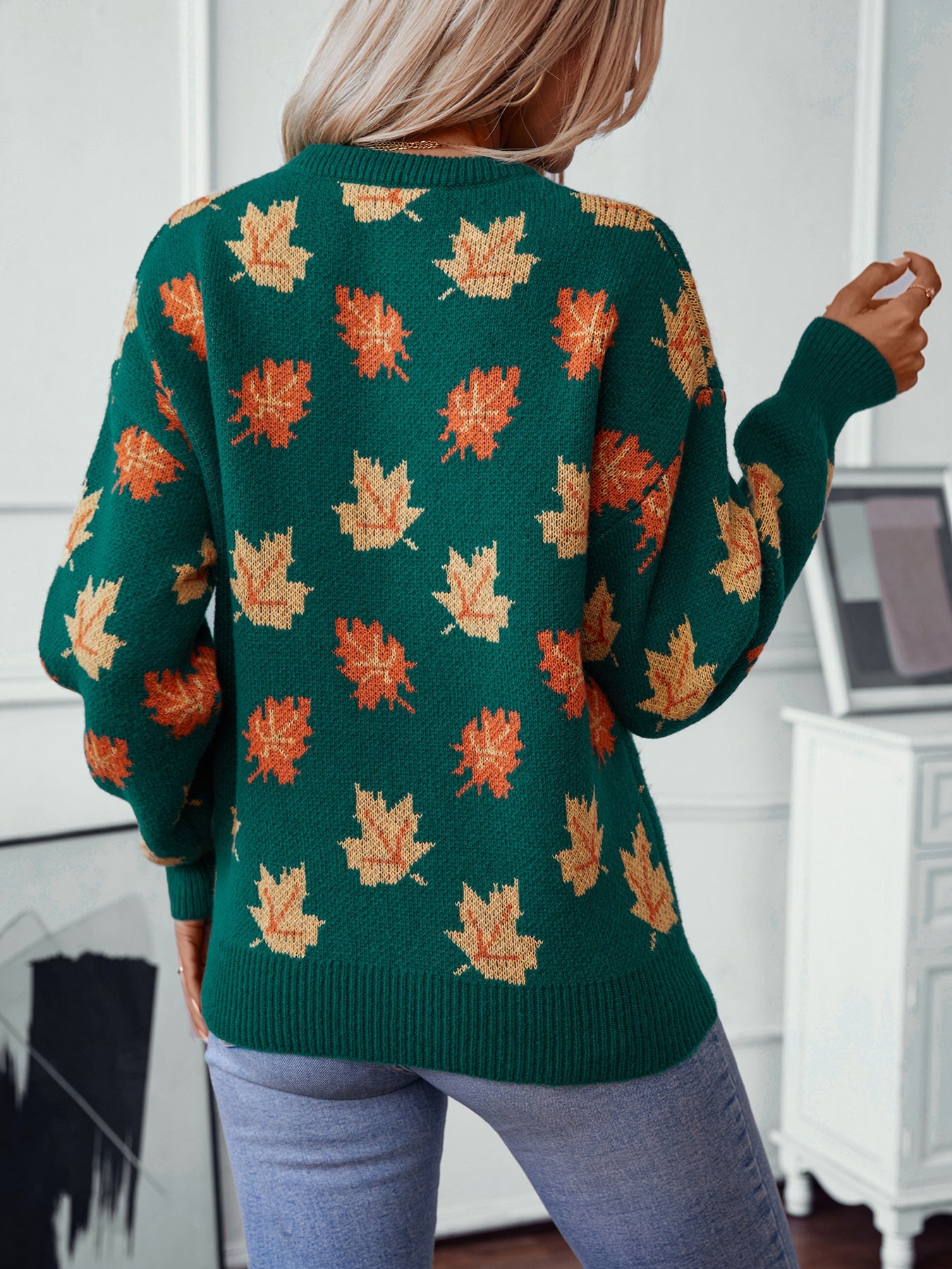 Ember | Gemütlicher Pullover mit Ahornblatt-Muster
