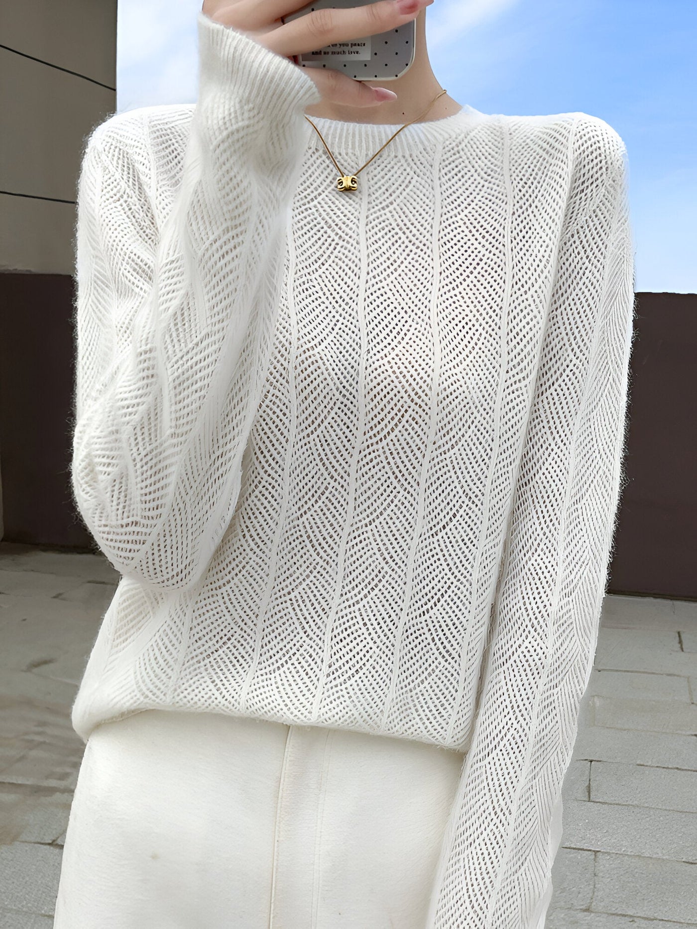 Zora |  Merinowollpullover mit eleganten Aussparungen