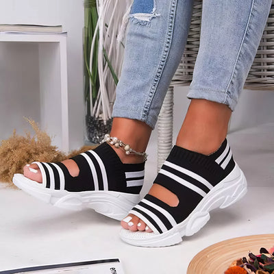 Genia - Elegante und Bequeme Sandalen