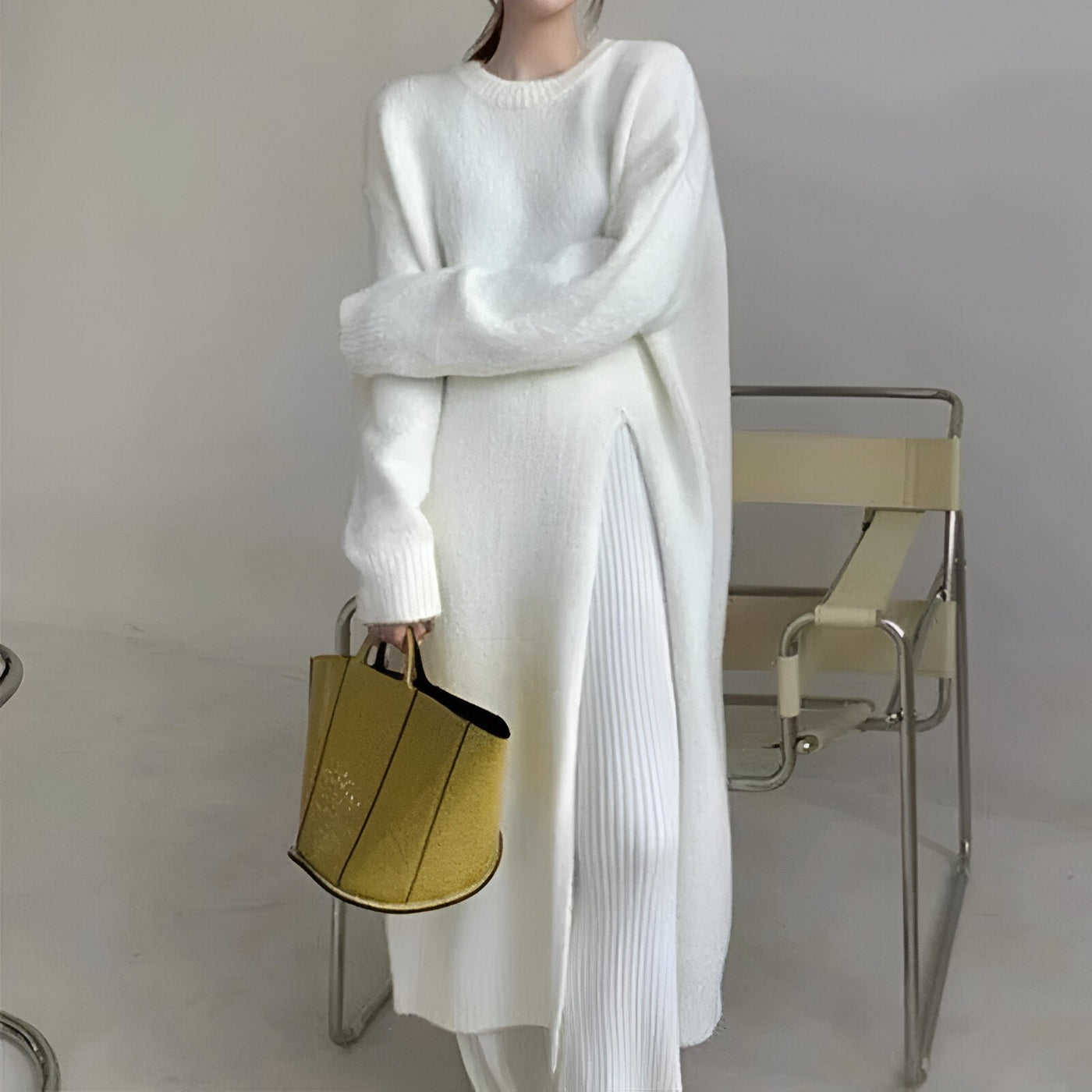 Saskia | Bequemes und stylisches Strickkleid mit V-Ausschnitt